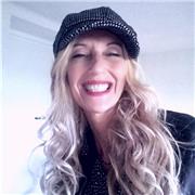 insegnante certificata diplomata all'Accademia di Belle Arti di Venezia